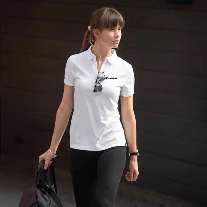 Lexus Polo Yale - Woman - 2